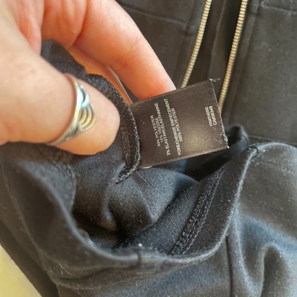 Robbi & Nikki Black Dress with Sheer Neckline and Polyester Body, Metal Zipper - Picture 5 of 7